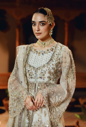 naulakha-wedding-festive24-45